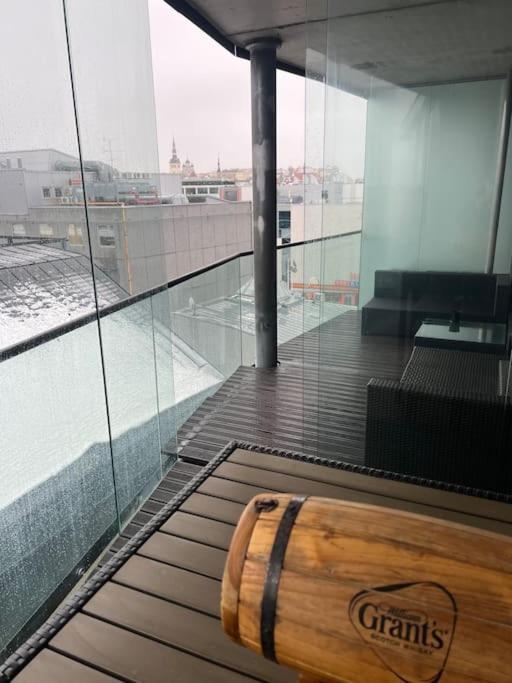 Lägenhet Suureparane Forum Keskuse Korter / Kotimaailma